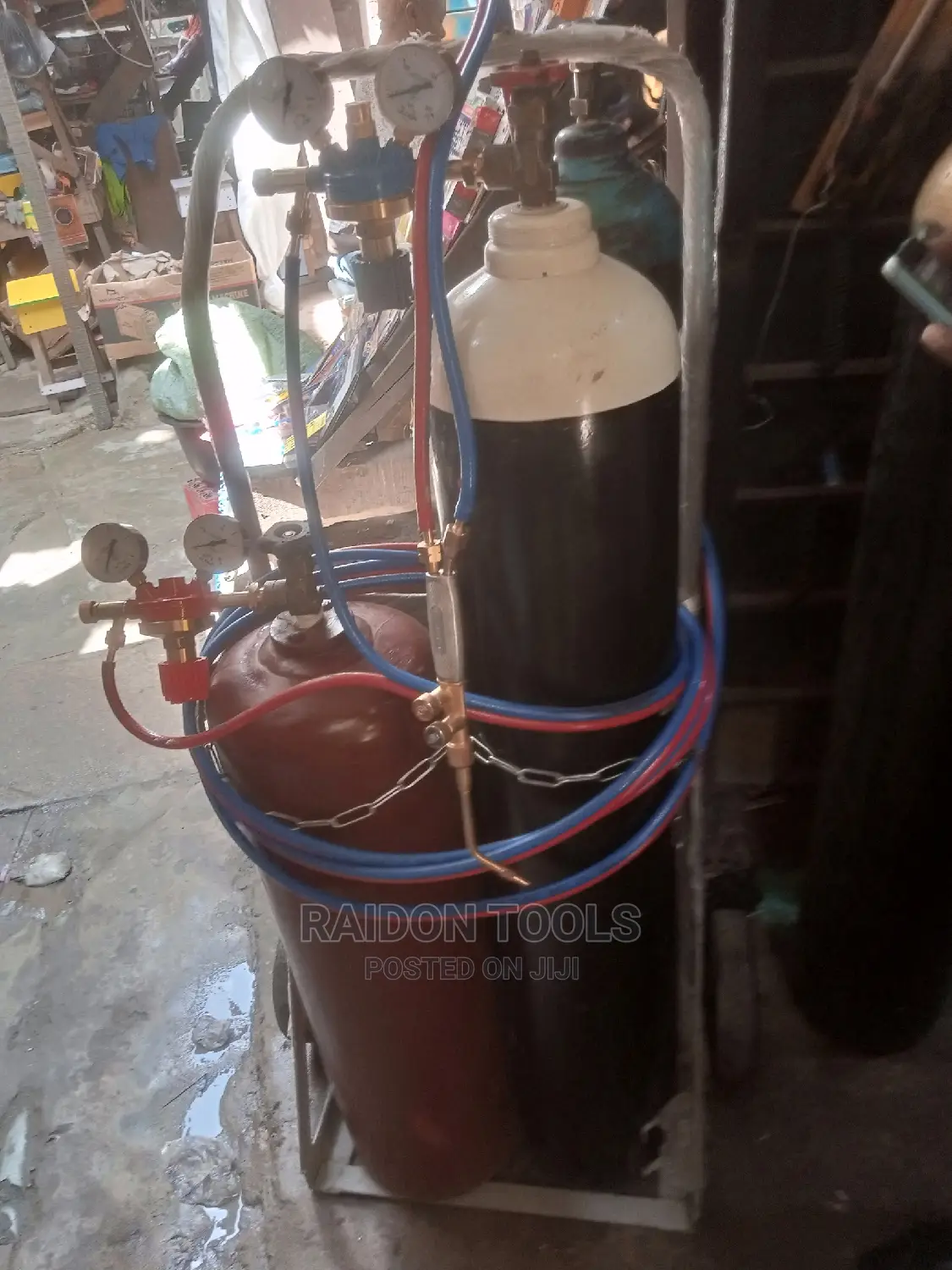 Complete Set of Oxygen and Acetylene Bottle