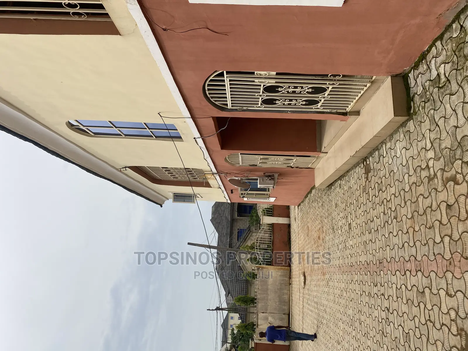 2bdrm Block of Flats in Dawaki for rent