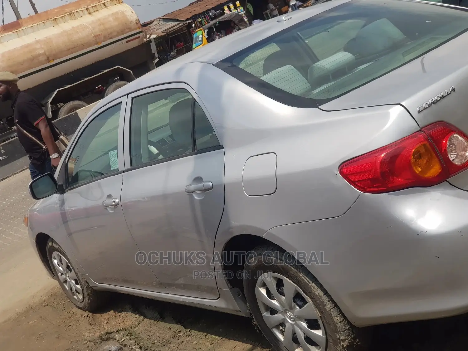 Toyota Corolla 2010 Silver