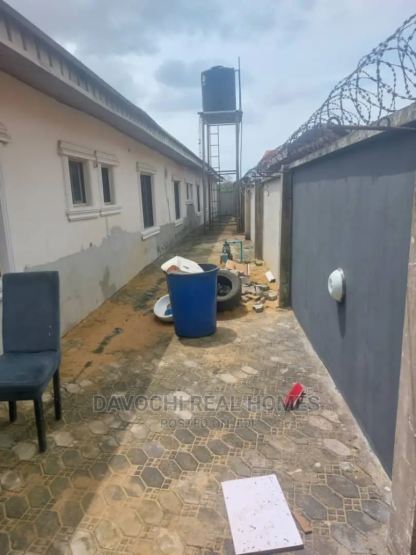2bdrm Apartment in Majek, Lekki Expressway for rent