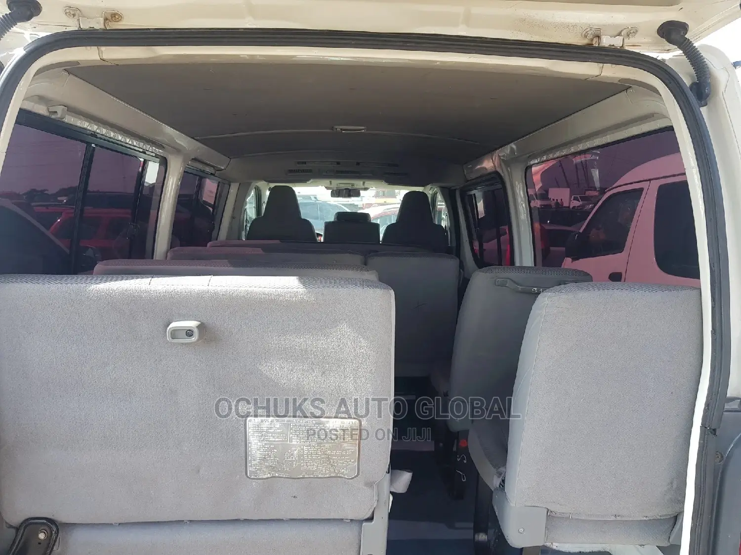 Toyota HiAce 2010 White