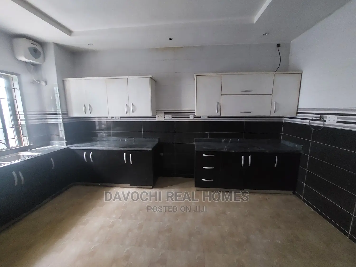3bdrm Duplex in Megamond Estate, Ikota for rent