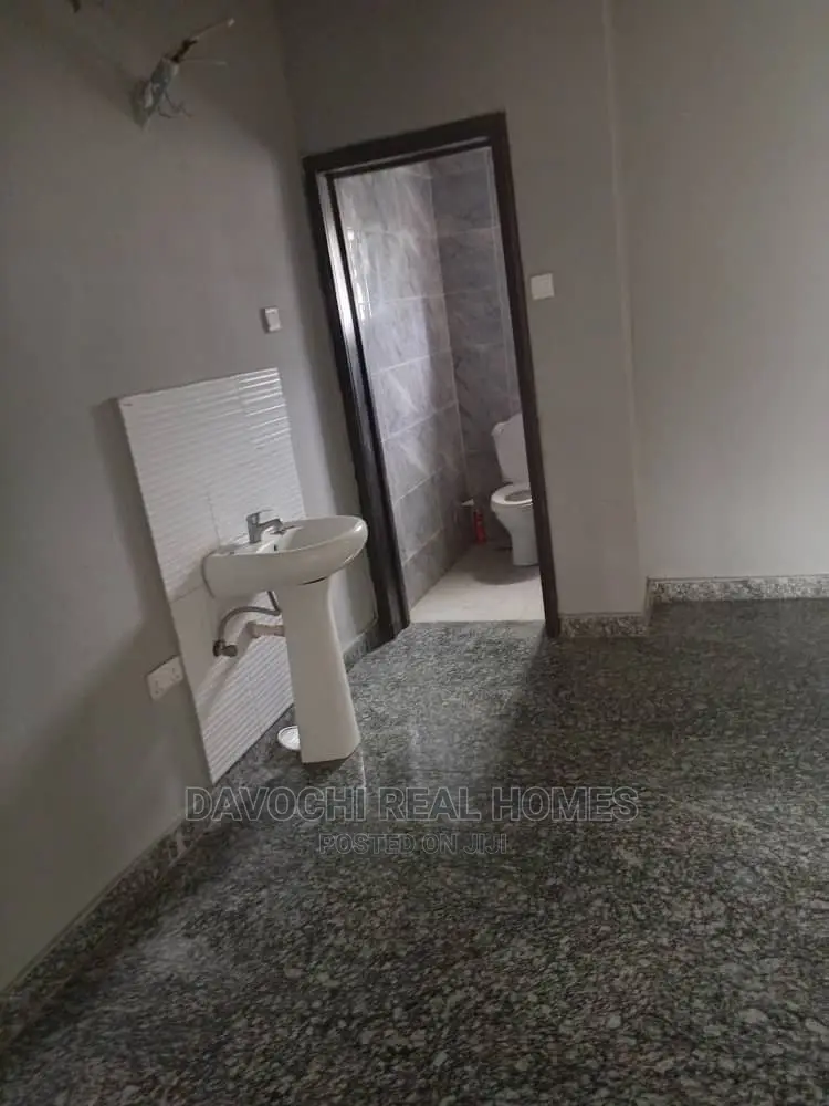 2bdrm Apartment in Osapa London. for rent