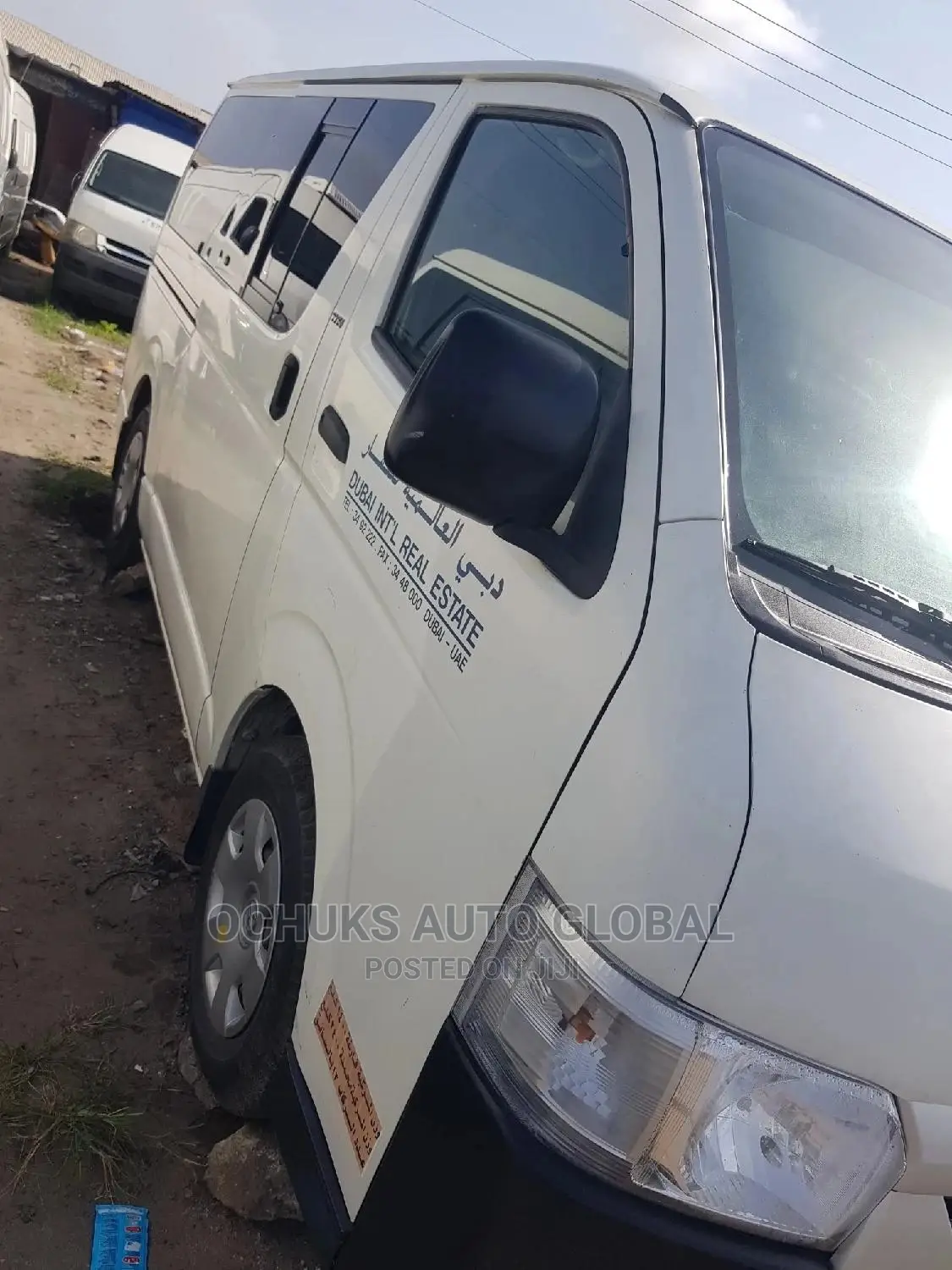 Toyota HiAce 2010 White