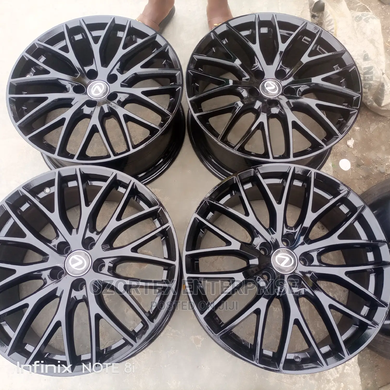 19rim Black for Lexus 350