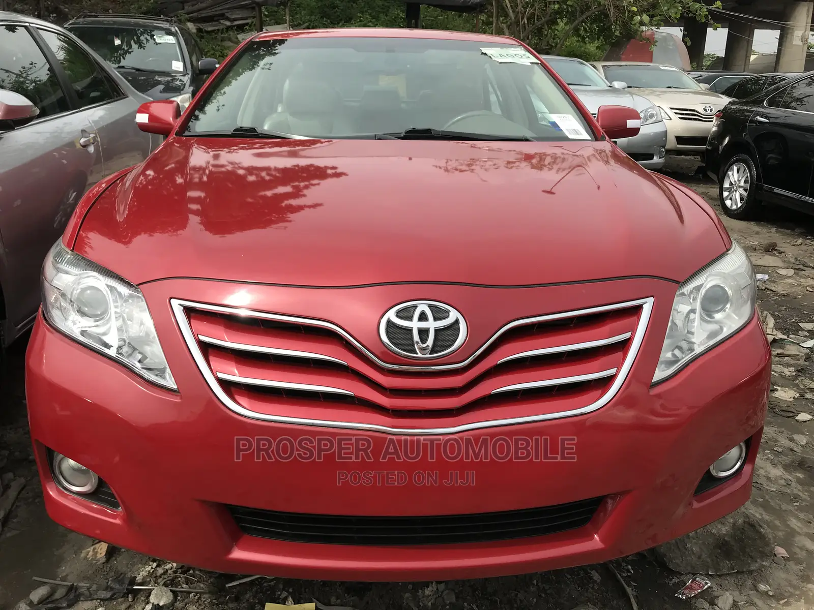 Toyota Camry 2010 Red