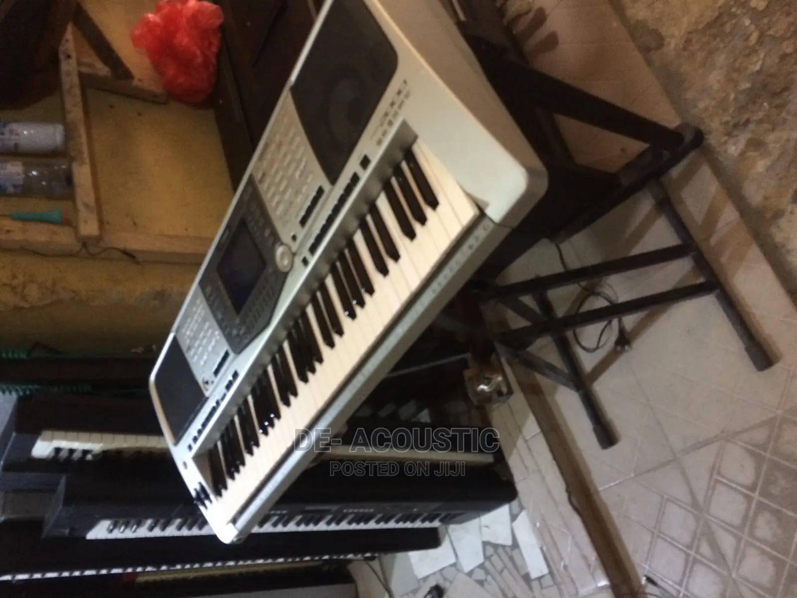 Yamaha PSRA2000 61-Key Keyboard Production Station