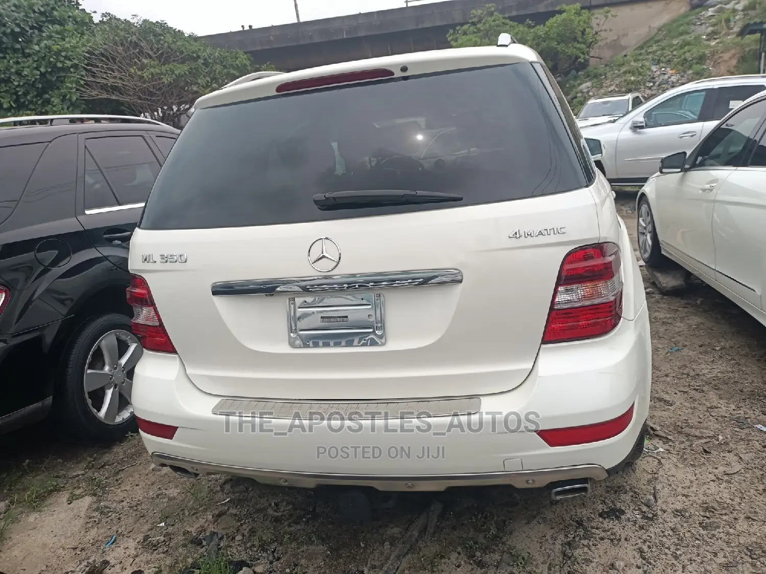 Mercedes-Benz M Class 2011 White