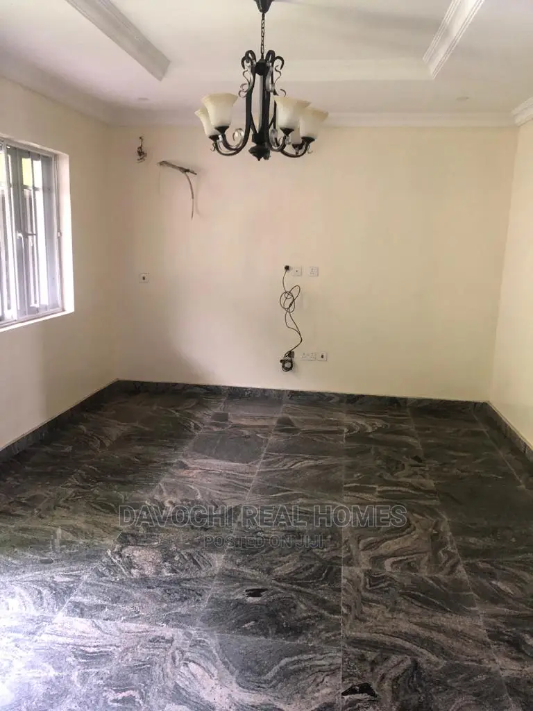 5bdrm Duplex in Olive Pack Estate, Olokonla for rent