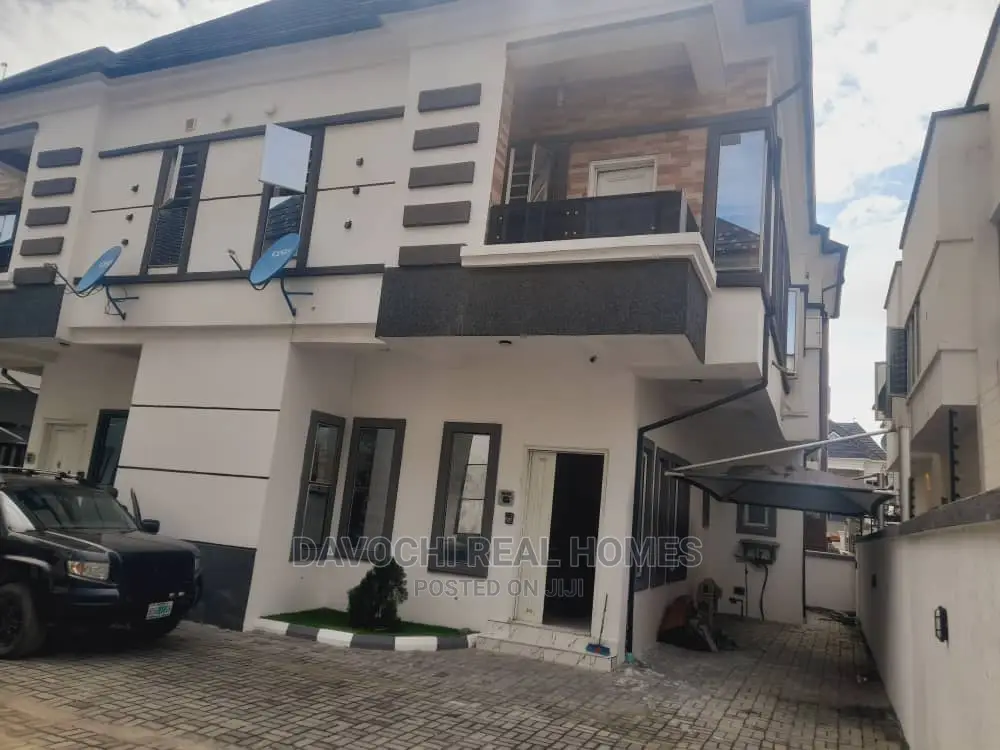 4bdrm Duplex in Immediately After, Lekki for rent