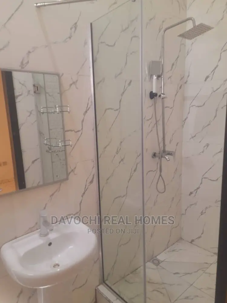 4bdrm Duplex in Immediately After, Lekki for rent