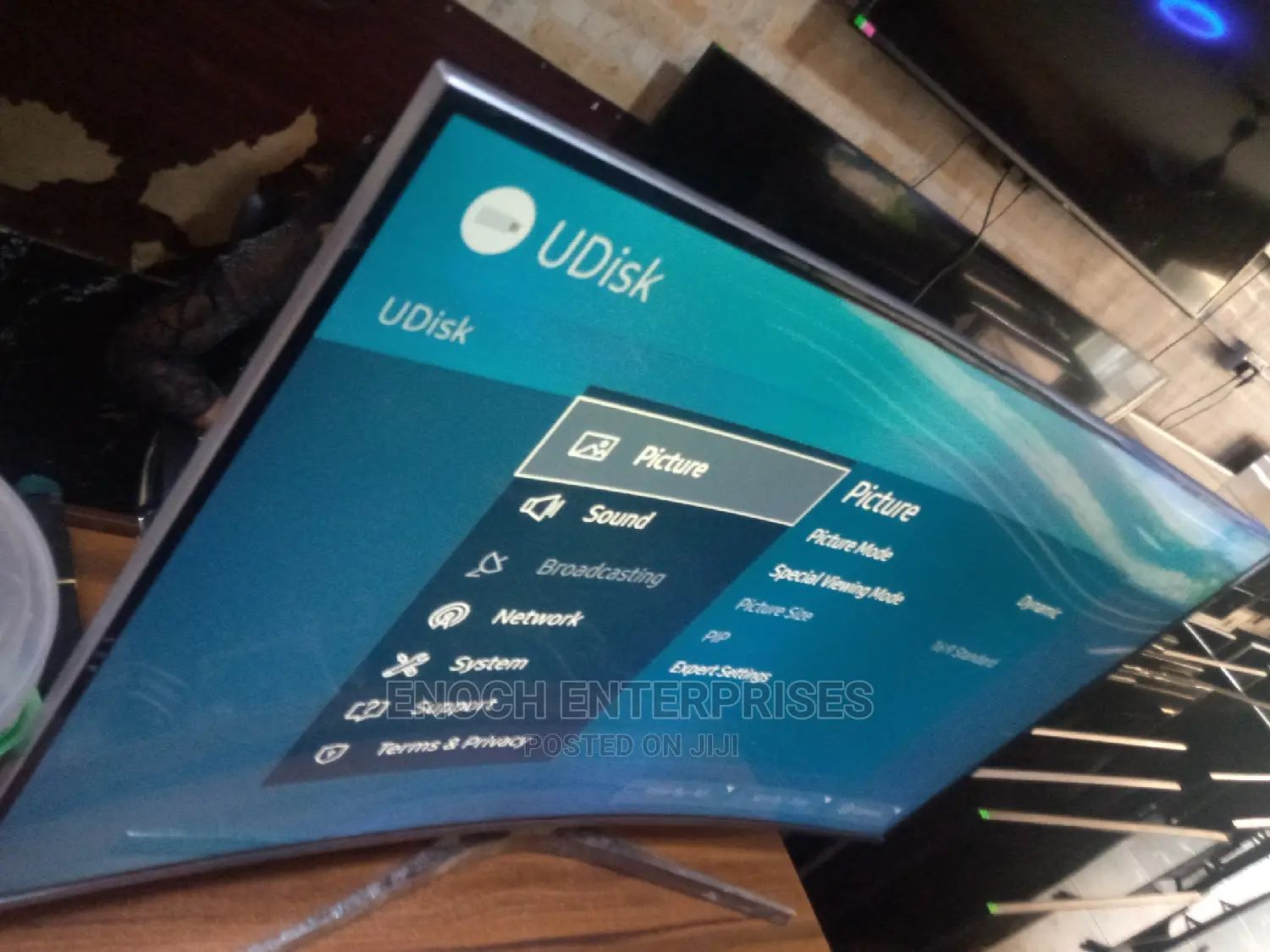 50 Inches Samsung Curve UHD Smart TV