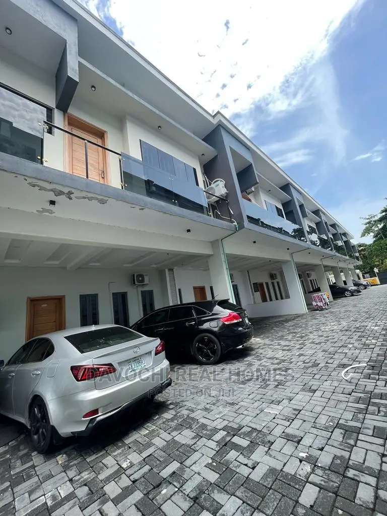 Furnished 3bdrm Duplex in Lekki Conservation for Rent
