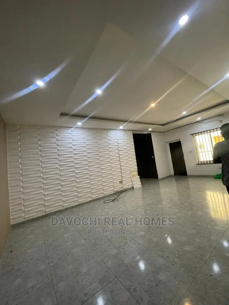 2bdrm Block of Flats in Ikate-Lekki for rent