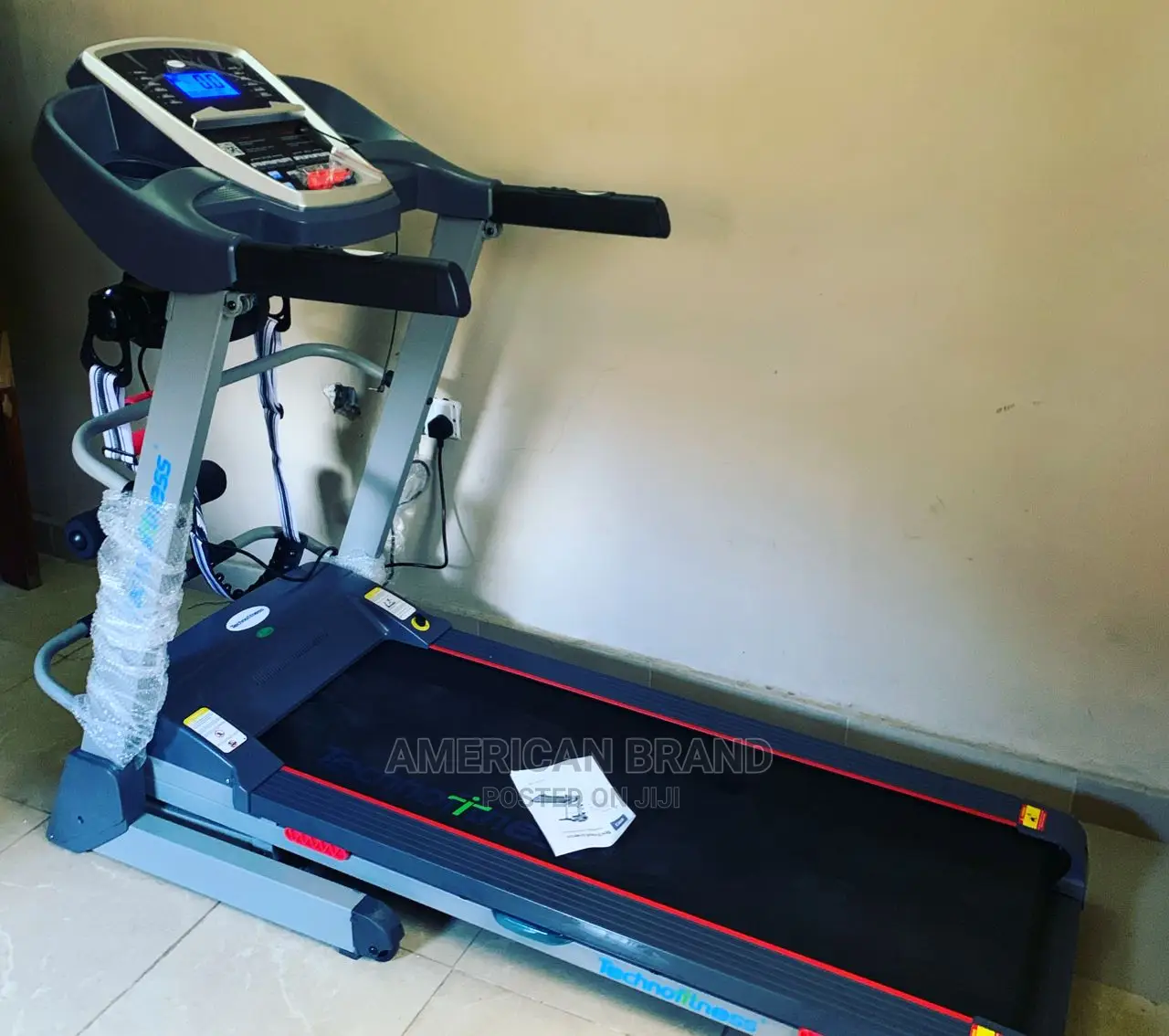 Tecnofitness 2.5HP Treadmill With Massager
