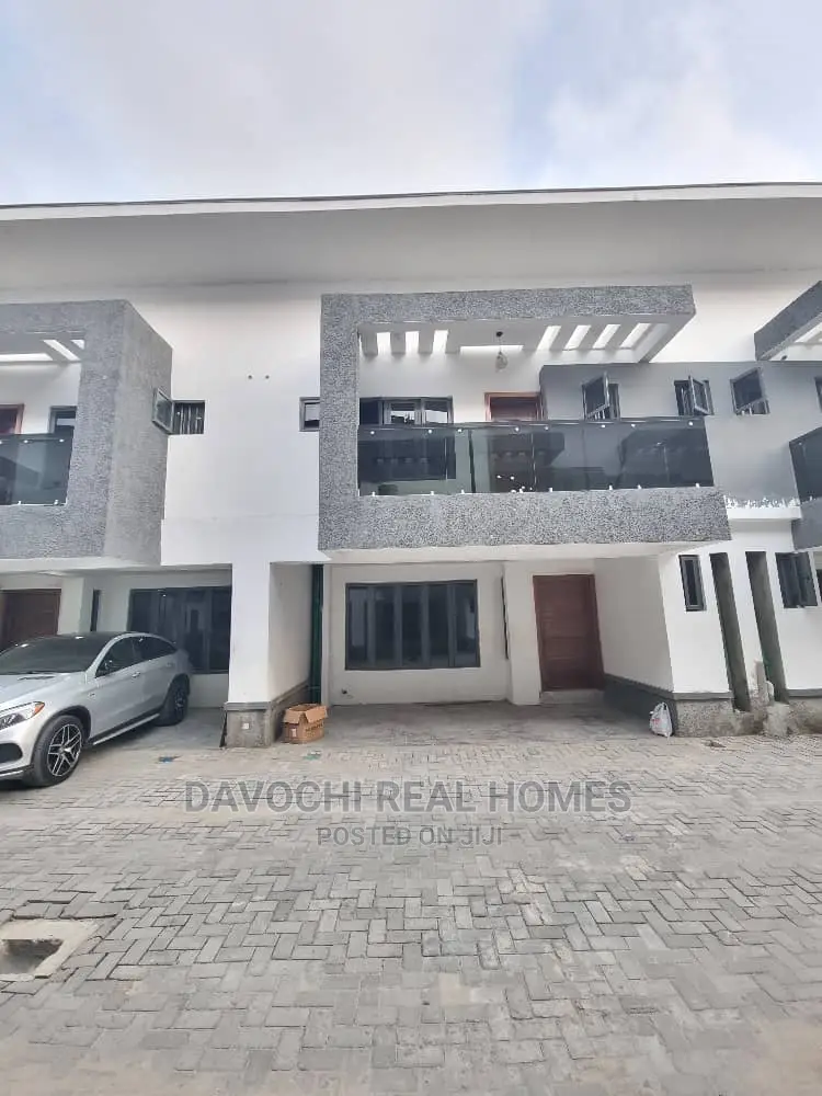 3bdrm Duplex in Ikate Lekki for rent