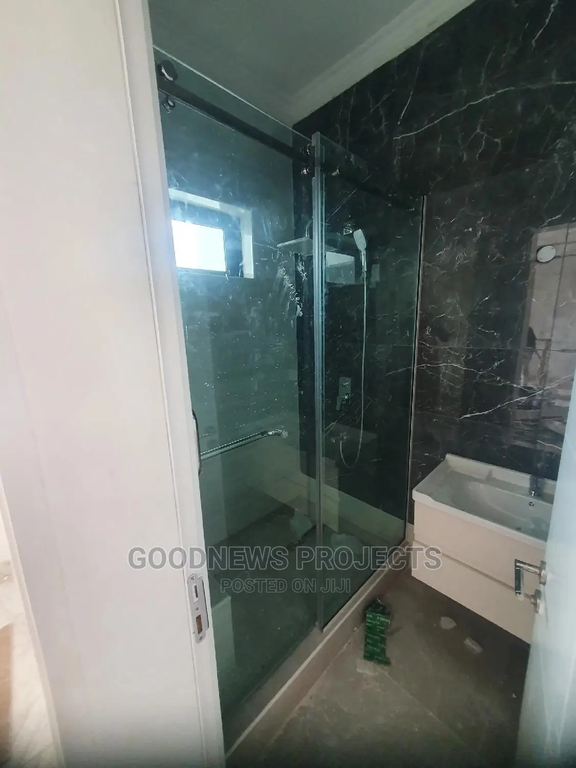 Toilet Frameles Sliding Shower Glass