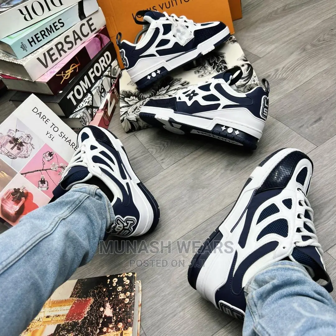 Louis Vuitton Sneakers