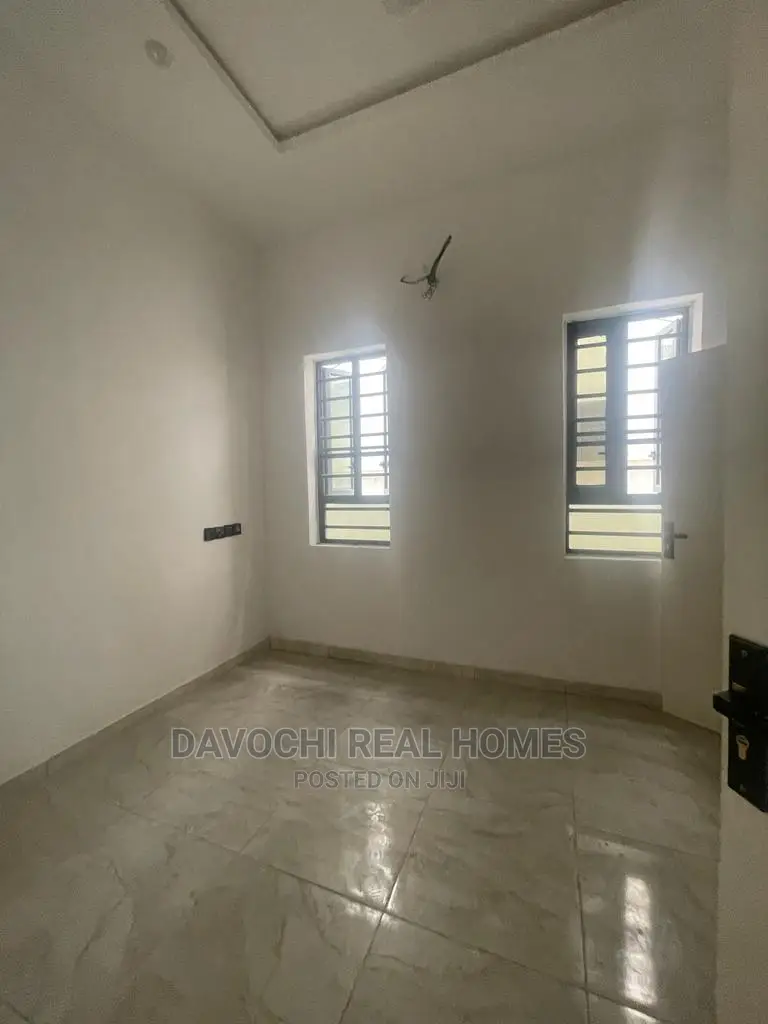 4bdrm Duplex in Osapa London Estate, Lekki for rent