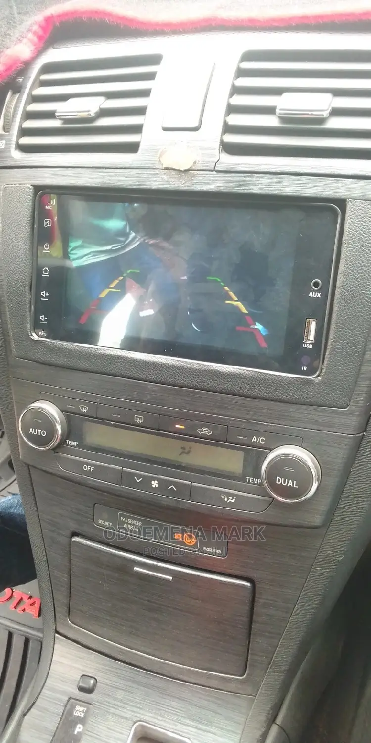 Toyota Avensis 2010 Android Navigation System With Camera Bt