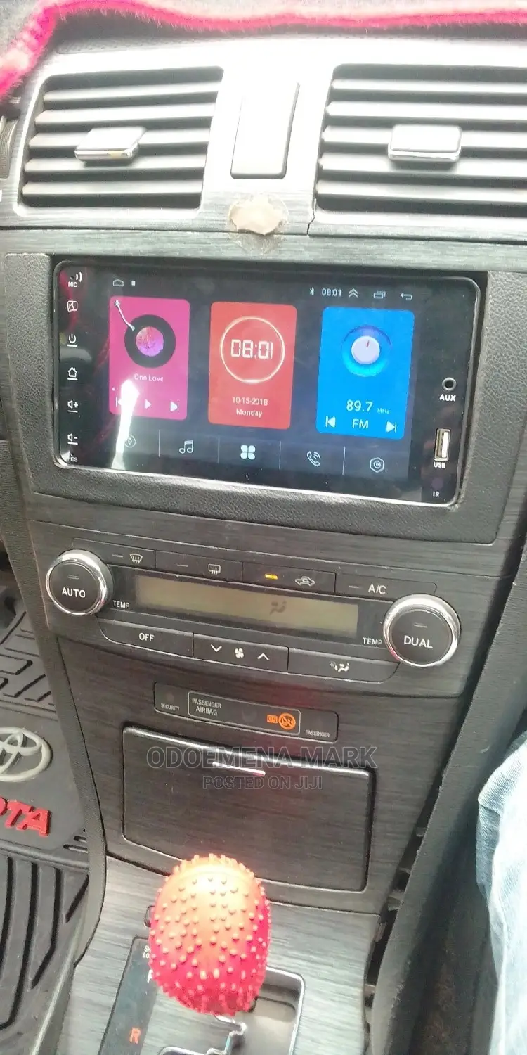 Toyota Avensis 2010 Android Navigation System With Camera Bt