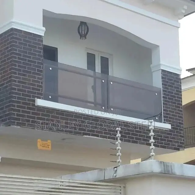 Framless Glass Rails.