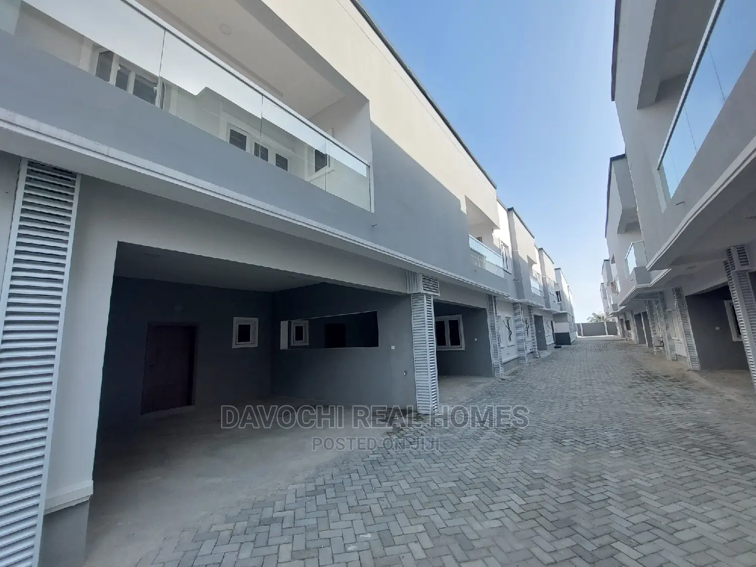 3bdrm Duplex in Immediately After, Lekki for rent