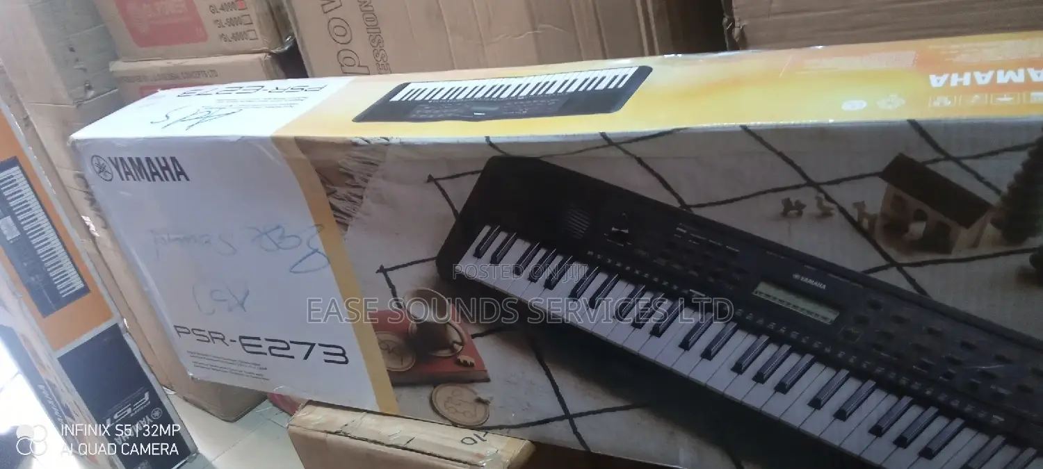 Yamaha Keyboard PSR E283