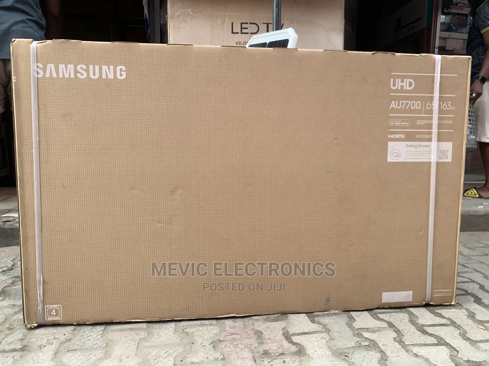 Samsung 65inches Smart Television