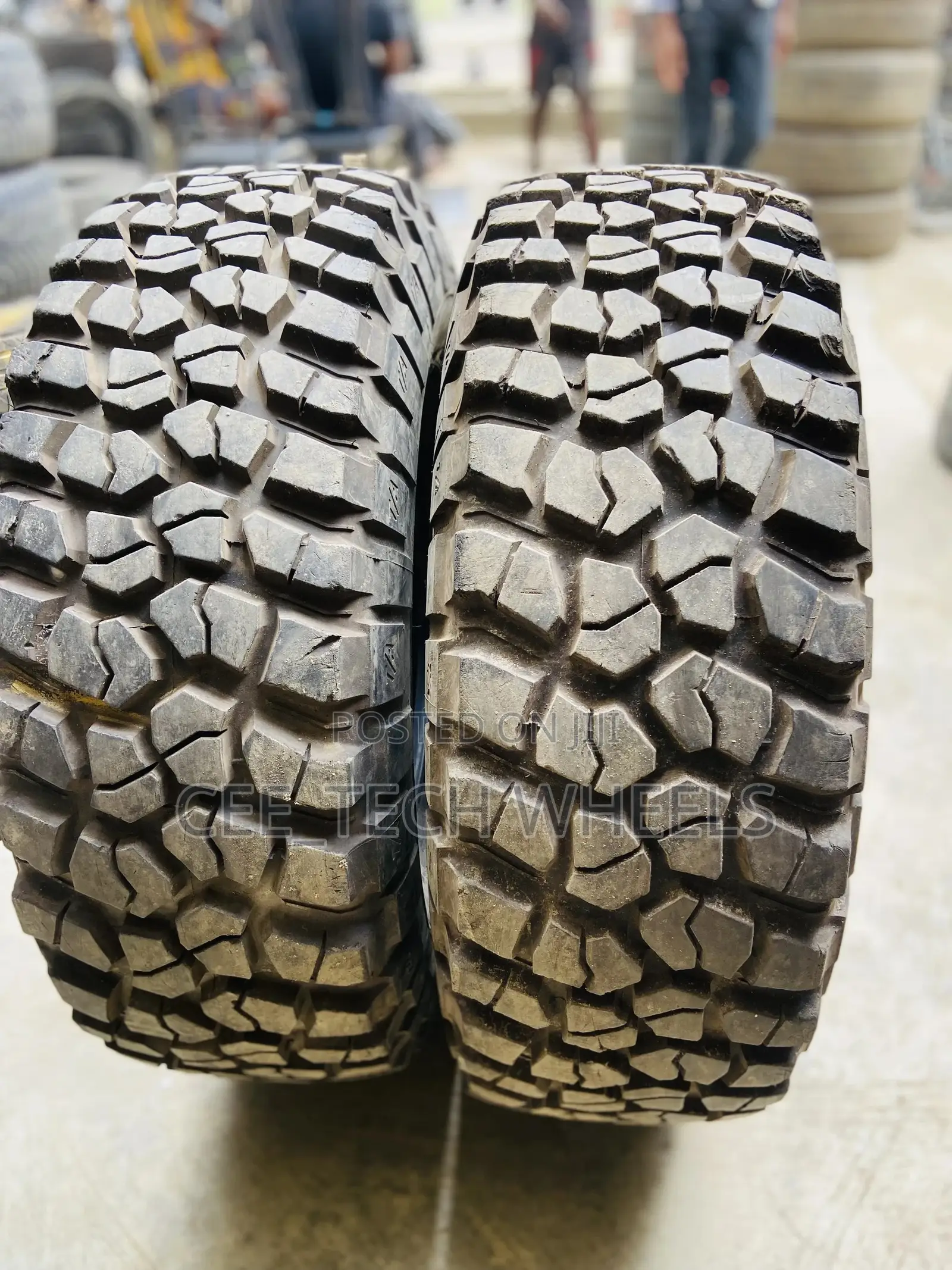 16,17,18,20 22 Inches Off-Road Tyres for Trucks