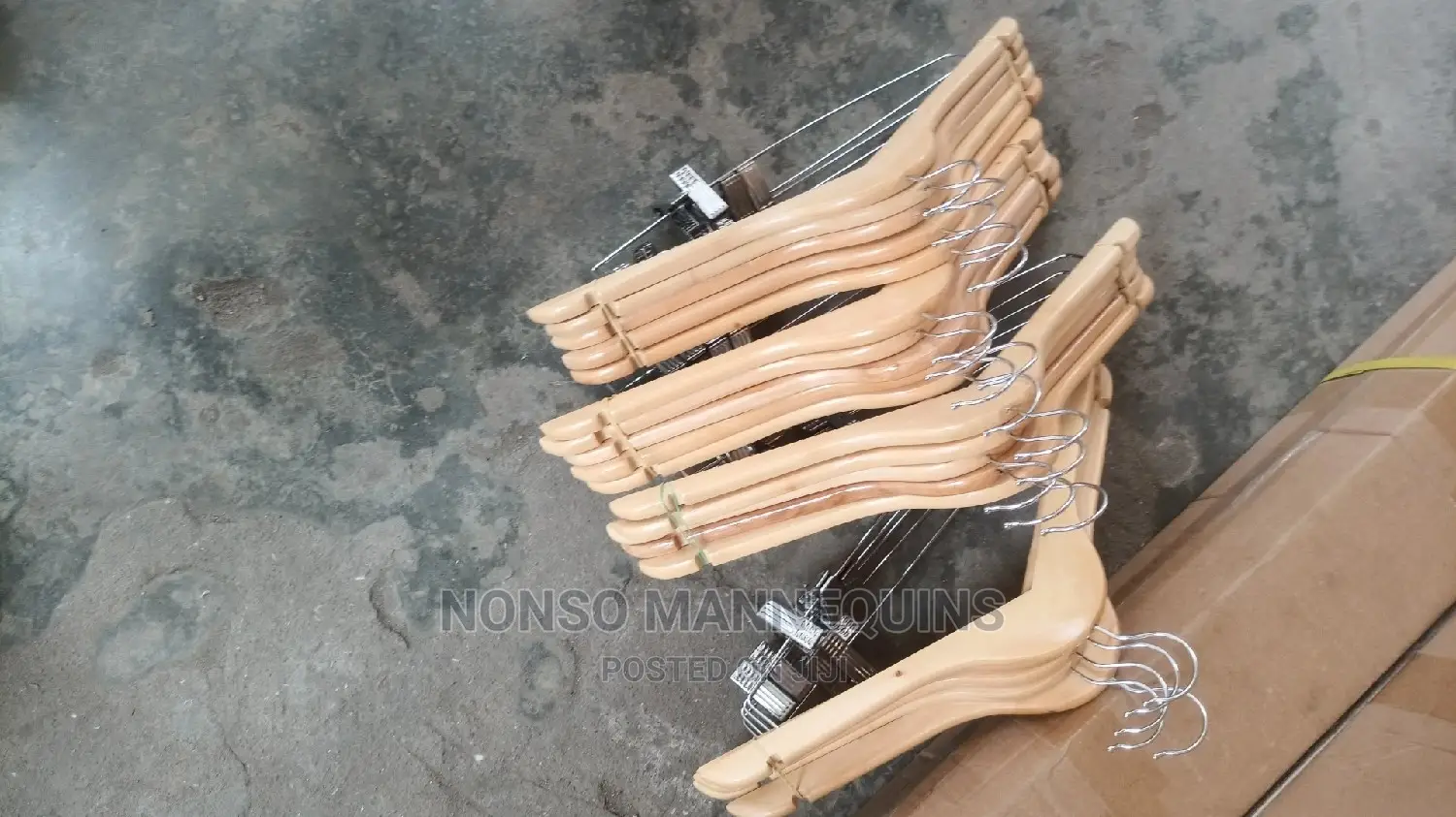 Wfmt Wooden Clip Imported Hangers