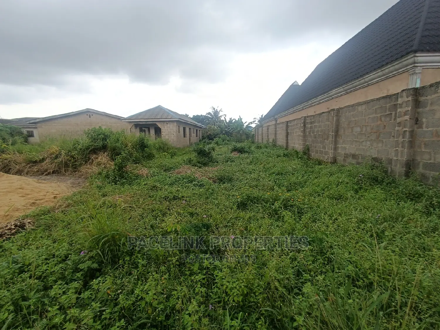 Half Plot of Land in a Very Good Estate at Itele