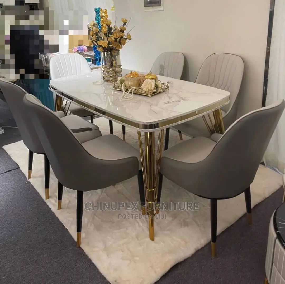 Luxury 6 Seaters Dining Table Marble Top