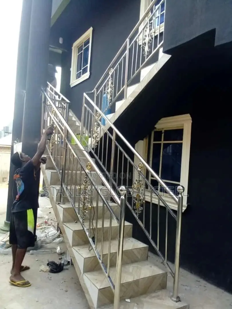 Stianless Rails Staircase