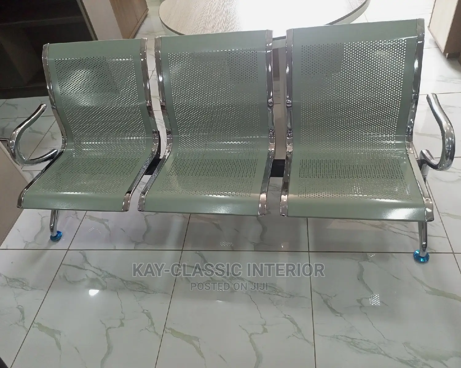 3 in 1 Waiting Chair