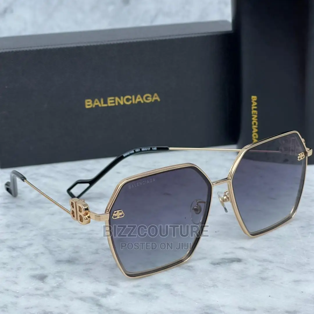 High Quality BALENCIAGA Sunglasses Available in Store