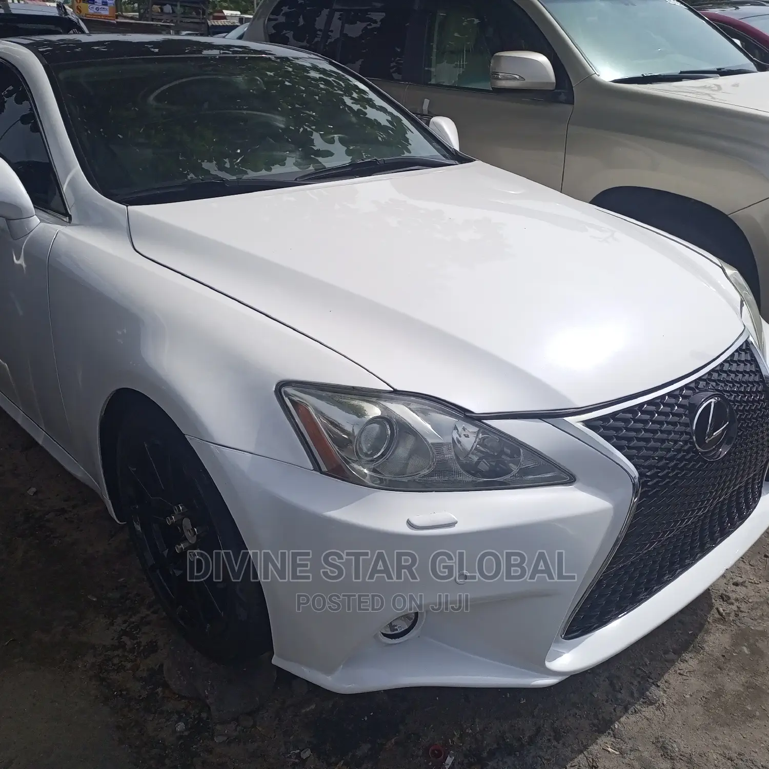 Lexus IS 250 Automatic 2010 White