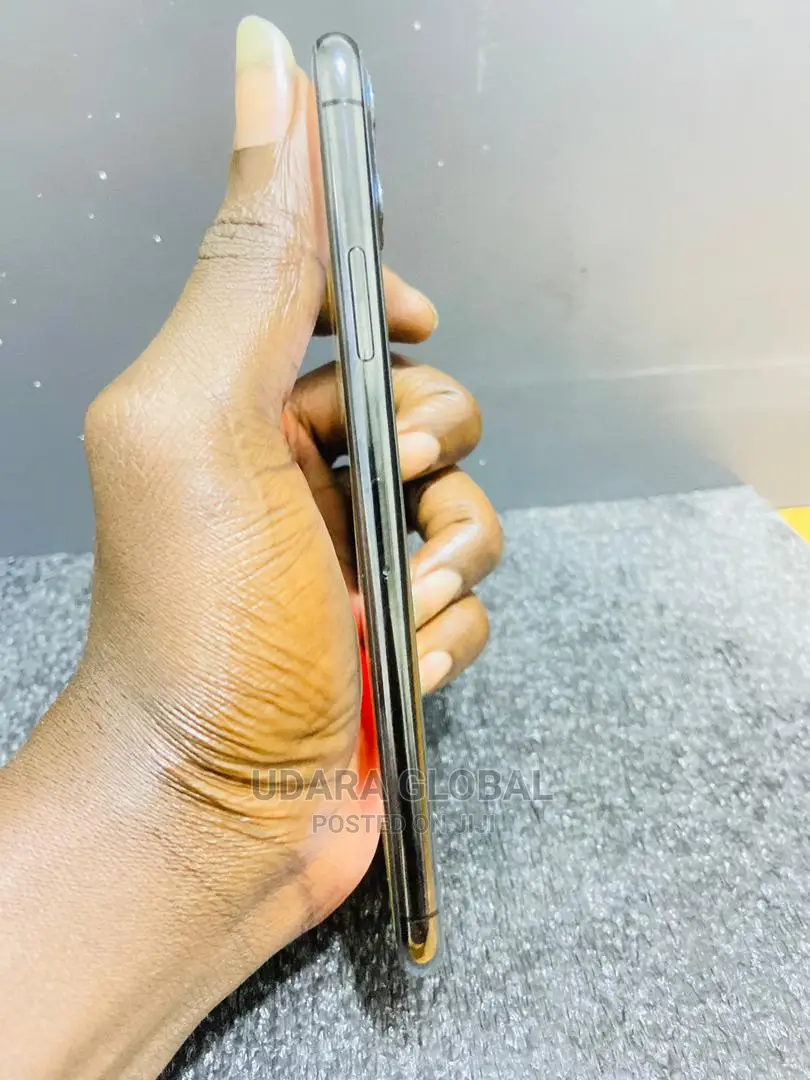 Apple iPhone 11 Pro Max 64 GB Gray