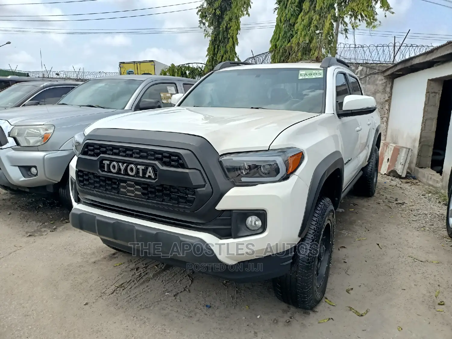 Toyota Tacoma 4dr Double Cab 2016 White