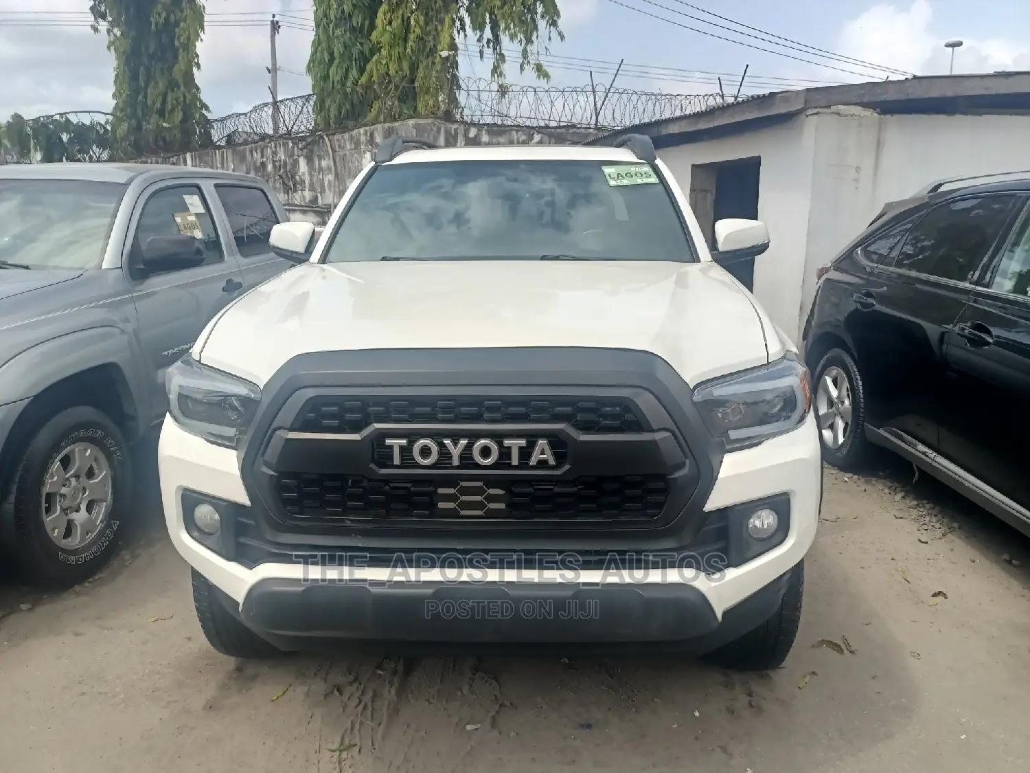 Toyota Tacoma 4dr Double Cab 2016 White