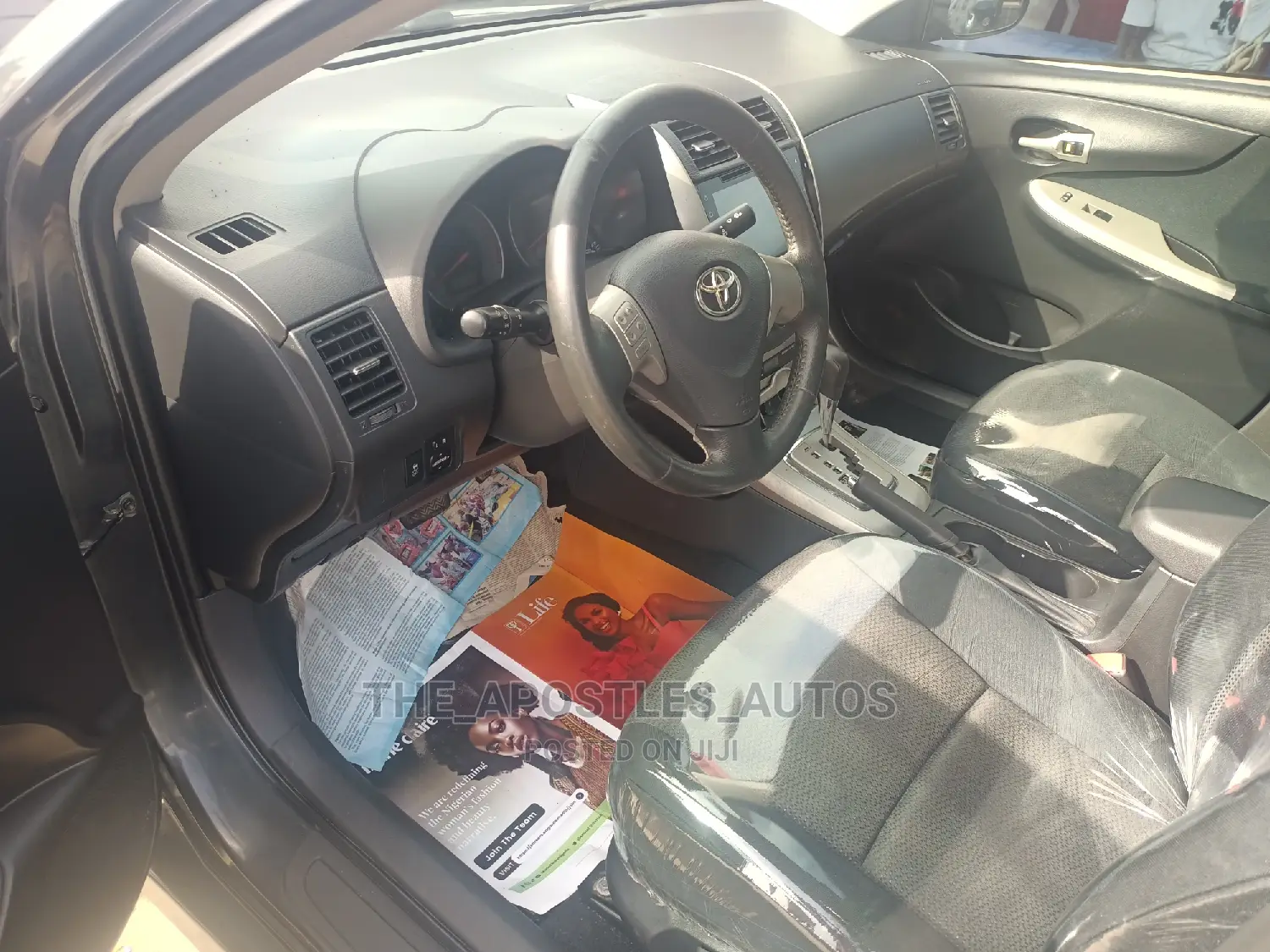 Toyota Corolla 2011 Gray