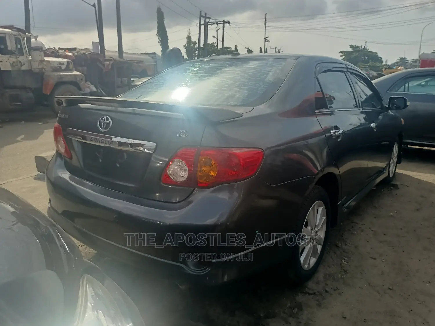 Toyota Corolla 2011 Gray