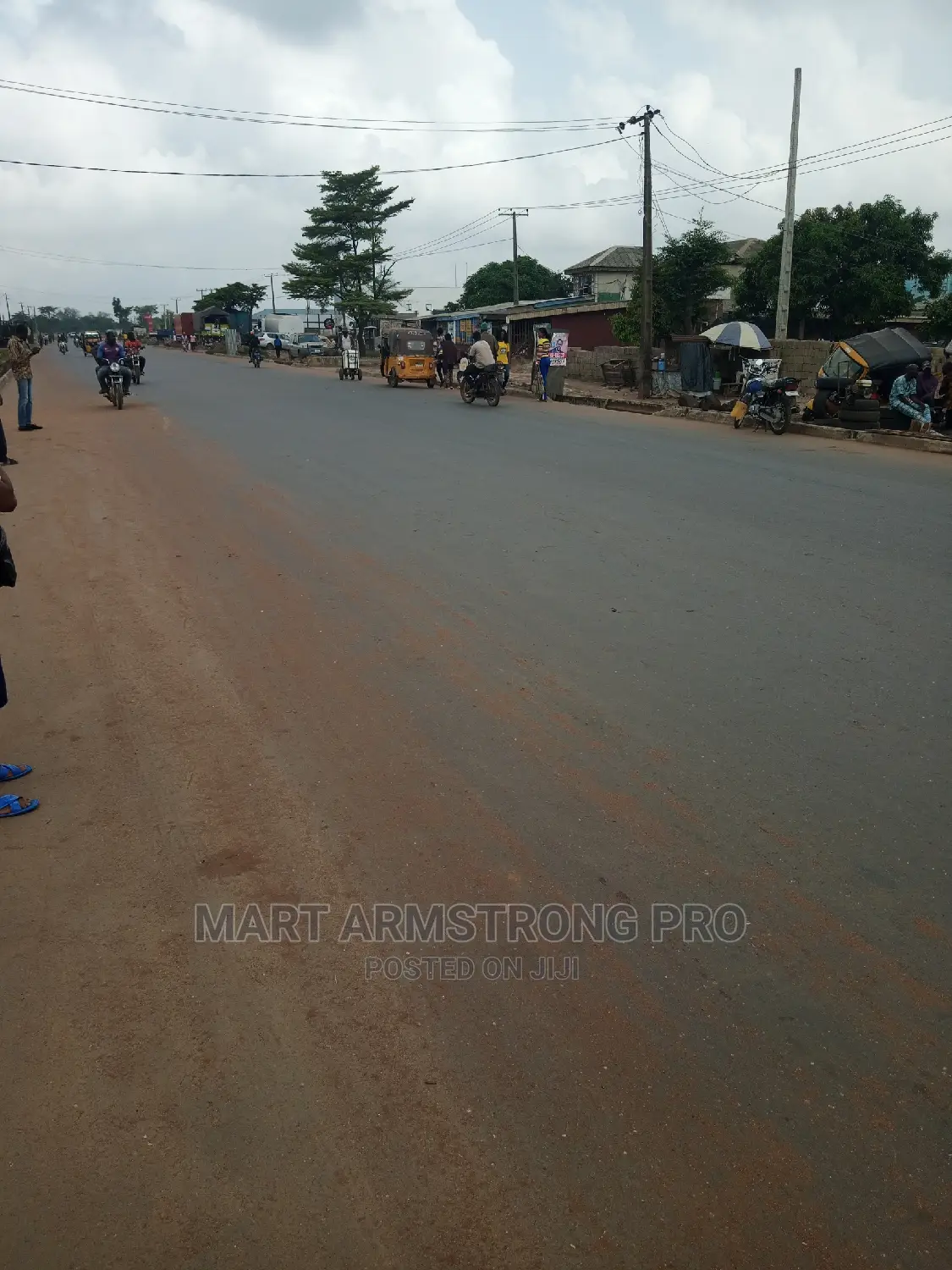 A Good Commercial 5plots of Land Facing Major Road