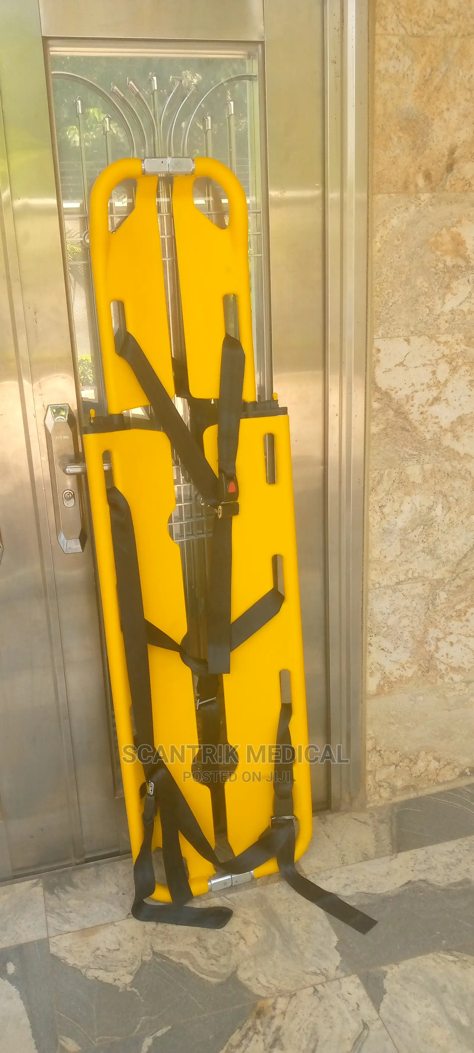 Emergency Scoop Stretcher for Hospital