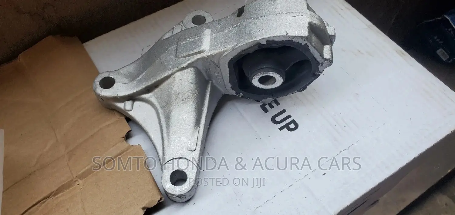 Front Engine Mount for 2013-2016 Honda CRV
