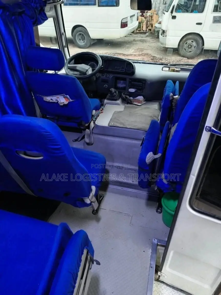 Rent Clean Ac Coaster Buses Within and Outside Lagos.