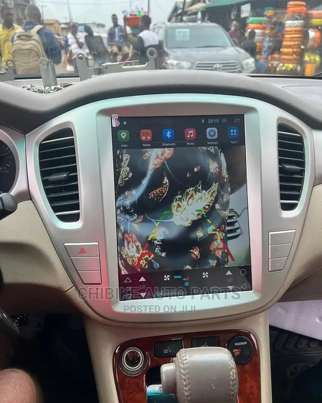 Highlander 2002-2007 Tesla Android, With Reverse Camera