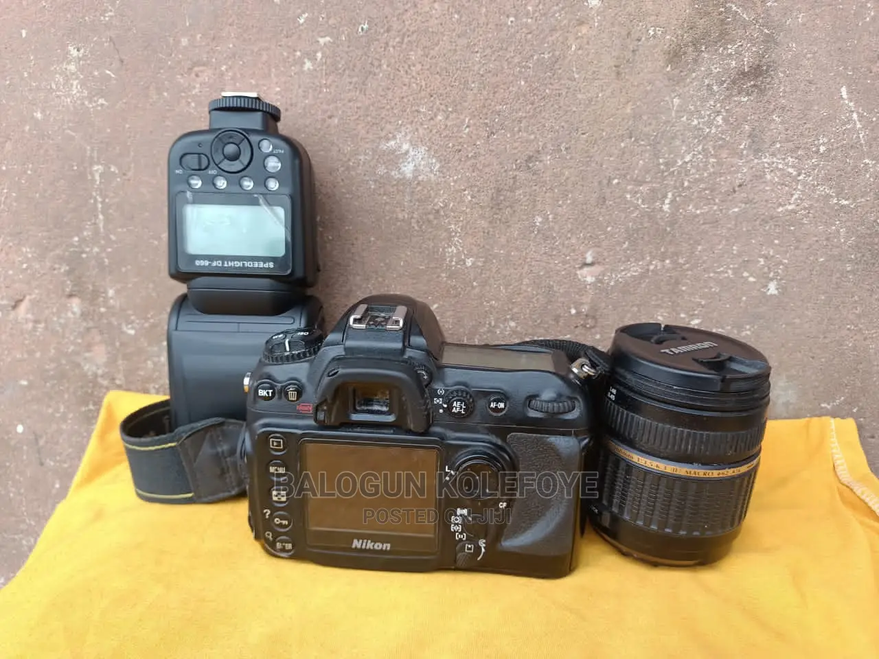 Nikon D200, Flash Dek, Tamron 18-200 Lens