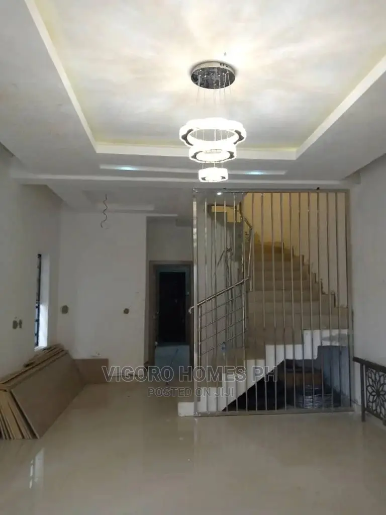 4bdrm Duplex in Port-Harcourt for Sale