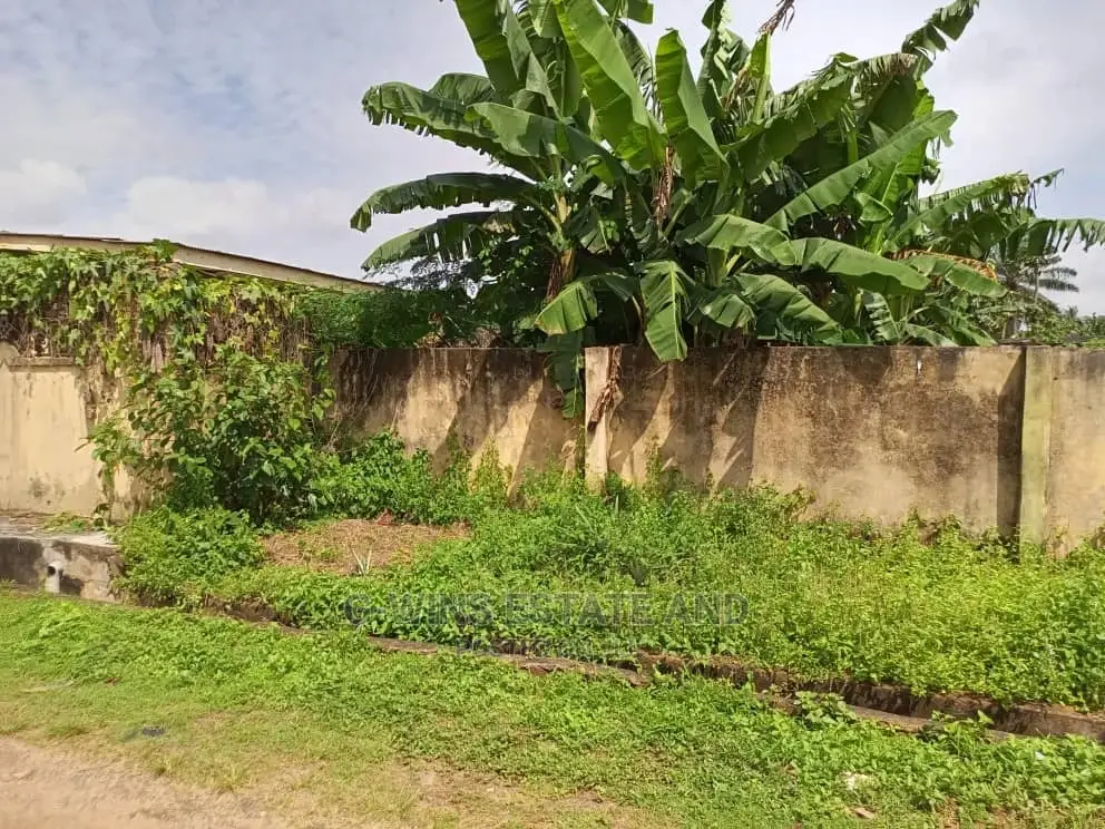 100x100ft for Sale